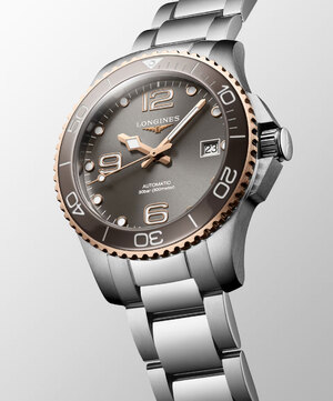 Часы Longines HydroConquest L3.780.3.78.6